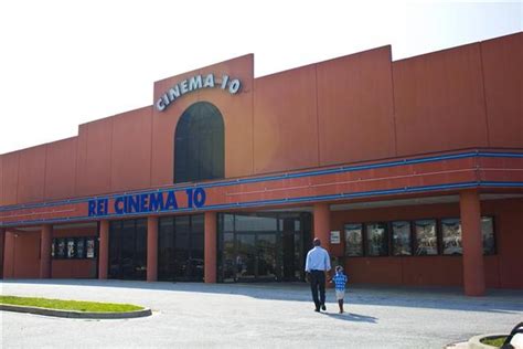 Greenwood cinema 10 - Regal Cinemas Greenwood Mall 10, Bowling Green, KY. Movie Theater